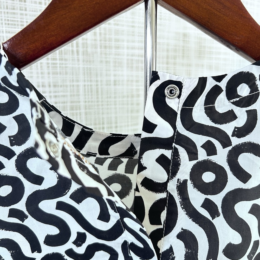 Wildfang The Essential Boxy Top Black‎ White Squiggle Patterned Top XS New! BBB - Picture 5 of 8